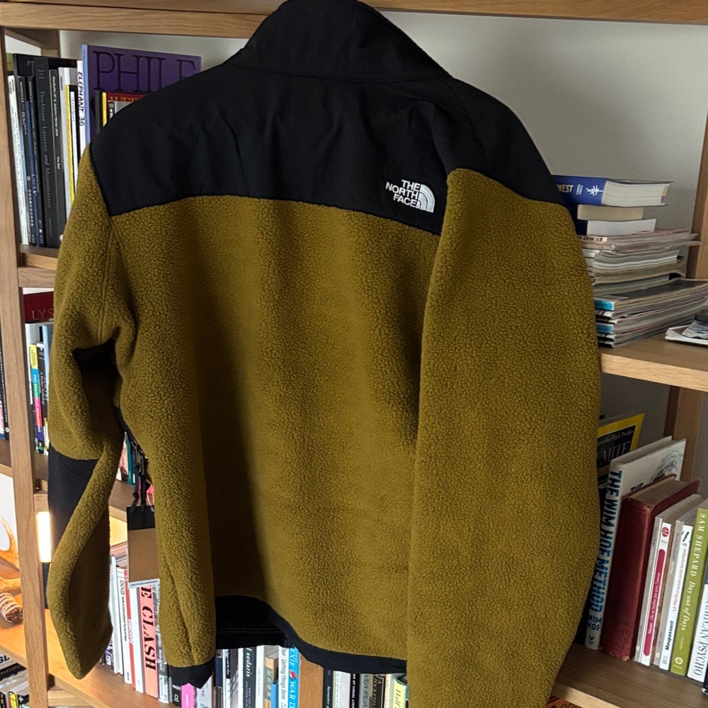 The North Face Mustard and Black Fleece Jacket - Picture 5 of 5